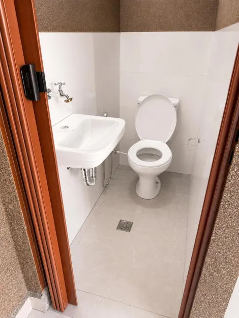 Alugar Comercial / Sal&atilde;o em S&atilde;o Jos&eacute; do Rio Preto R$ 1.850,00 - Foto 6