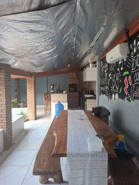 Comprar Casa / Padr&atilde;o em S&atilde;o Jos&eacute; do Rio Preto R$ 380.000,00 - Foto 2