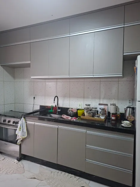 Comprar Casa / Padr&atilde;o em S&atilde;o Jos&eacute; do Rio Preto R$ 380.000,00 - Foto 8