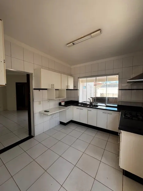 Alugar Casa / Condom&iacute;nio em S&atilde;o Jos&eacute; do Rio Preto R$ 5.900,00 - Foto 9