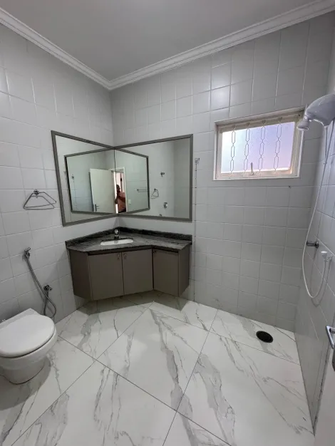 Alugar Casa / Padr&atilde;o em S&atilde;o Jos&eacute; do Rio Preto R$ 15.000,00 - Foto 32