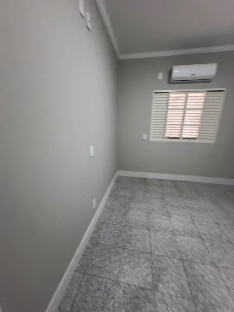 Alugar Casa / Padr&atilde;o em S&atilde;o Jos&eacute; do Rio Preto R$ 15.000,00 - Foto 11