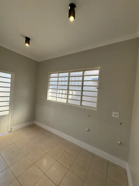 Alugar Casa / Padr&atilde;o em S&atilde;o Jos&eacute; do Rio Preto R$ 15.000,00 - Foto 18