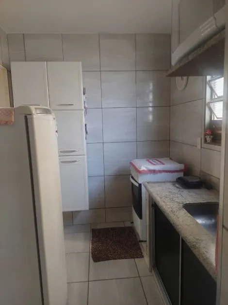 Comprar Apartamento / Padr&atilde;o em S&atilde;o Jos&eacute; do Rio Preto R$ 210.000,00 - Foto 3