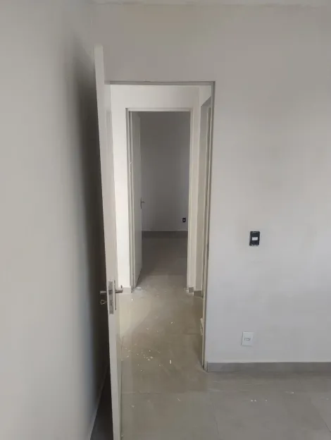 Alugar Apartamento / Padr&atilde;o em S&atilde;o Jos&eacute; do Rio Preto R$ 1.200,00 - Foto 9