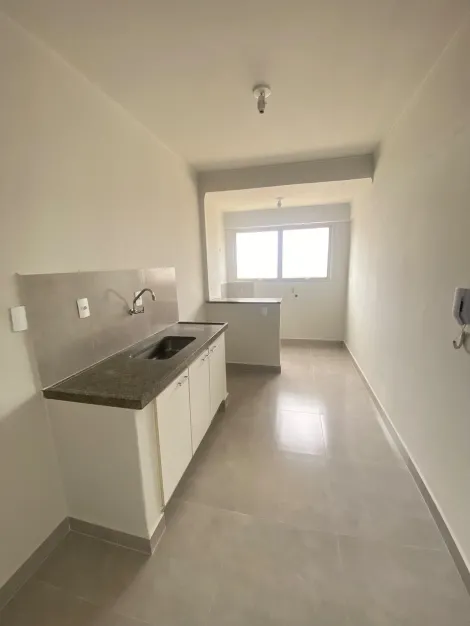Alugar Apartamento / Padr&atilde;o em S&atilde;o Jos&eacute; do Rio Preto R$ 1.000,00 - Foto 2