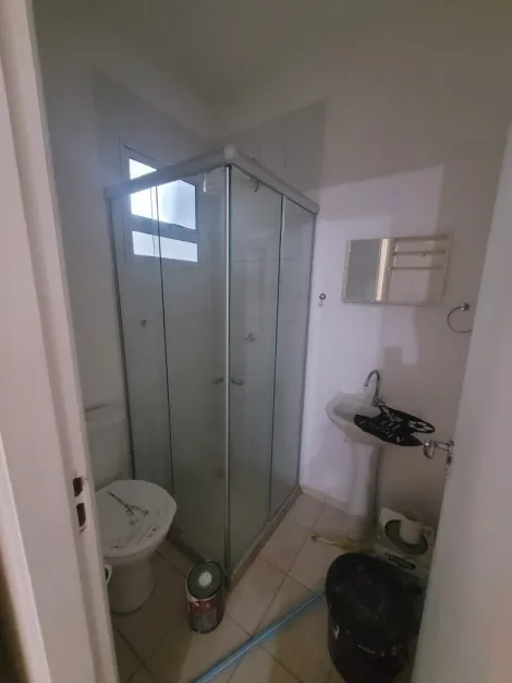 Alugar Casa / Condom&iacute;nio em S&atilde;o Jos&eacute; do Rio Preto R$ 1.700,00 - Foto 5