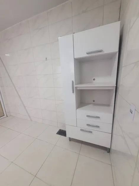 Alugar Casa / Condom&iacute;nio em S&atilde;o Jos&eacute; do Rio Preto R$ 1.700,00 - Foto 11