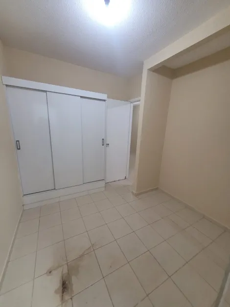 Alugar Casa / Condom&iacute;nio em S&atilde;o Jos&eacute; do Rio Preto R$ 1.700,00 - Foto 13