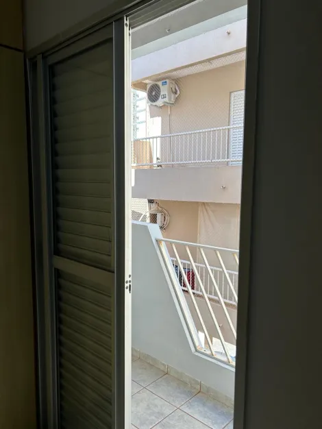 Alugar Apartamento / Padr&atilde;o em S&atilde;o Jos&eacute; do Rio Preto R$ 1.350,00 - Foto 9