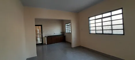 Alugar Casa / Padr&atilde;o em S&atilde;o Jos&eacute; do Rio Preto R$ 1.800,00 - Foto 2