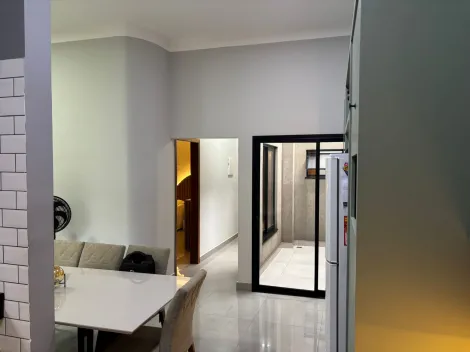 Comprar Casa / Padr&atilde;o em Mirassol R$ 550.000,00 - Foto 2