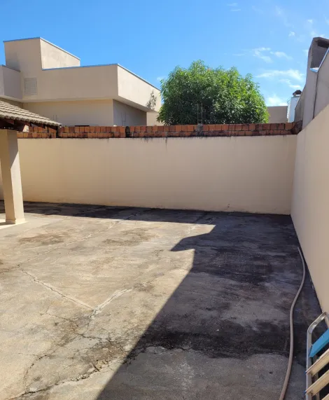 Comprar Casa / Padr&atilde;o em S&atilde;o Jos&eacute; do Rio Preto R$ 370.000,00 - Foto 5