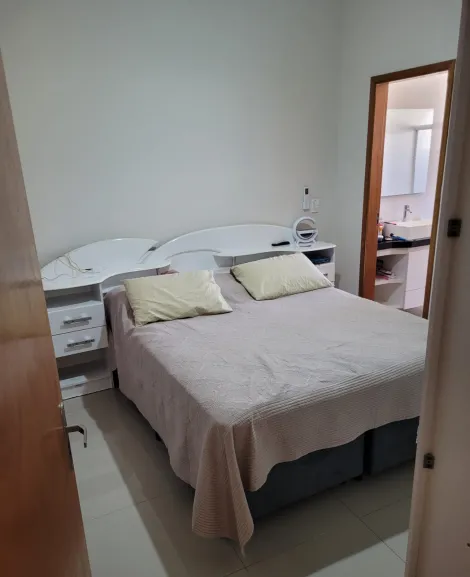 Comprar Casa / Padr&atilde;o em S&atilde;o Jos&eacute; do Rio Preto R$ 370.000,00 - Foto 9