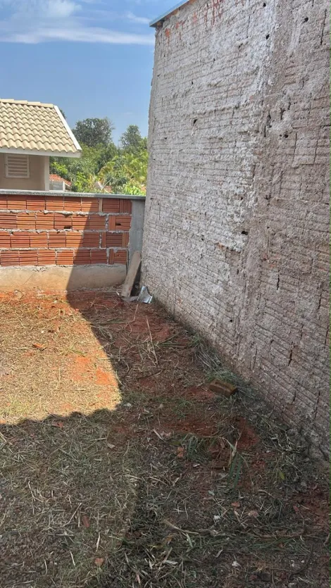 Bady Bassitt Garden RNI Casa Venda R$220.000,00 Condominio R$334,00 2 Dormitorios 2 Vagas Area do terreno 100.00m2 Area construida 44.00m2