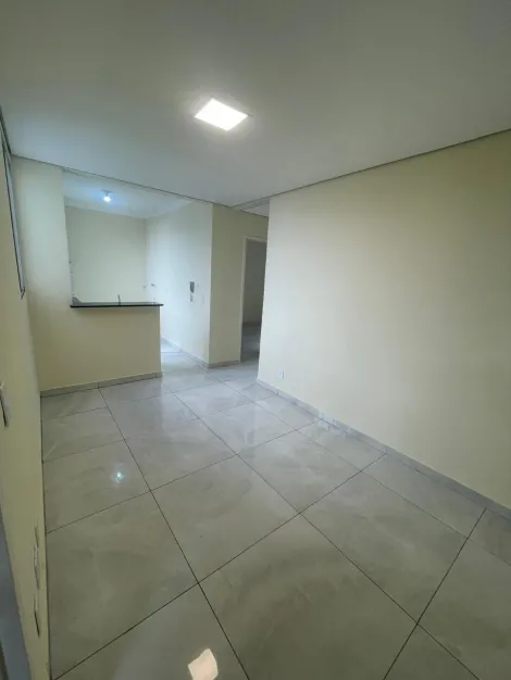 Alugar Apartamento / Padr&atilde;o em S&atilde;o Jos&eacute; do Rio Preto. apenas R$ 160.000,00