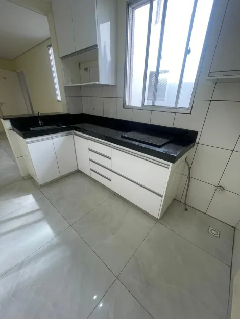Comprar Apartamento / Padr&atilde;o em S&atilde;o Jos&eacute; do Rio Preto R$ 160.000,00 - Foto 4