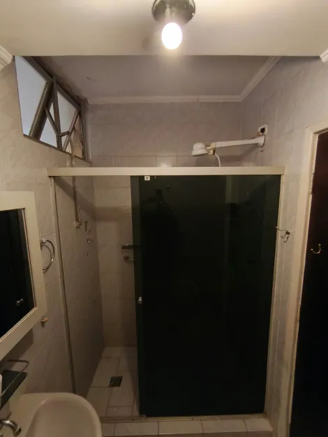 Alugar Apartamento / Padr&atilde;o em S&atilde;o Jos&eacute; do Rio Preto R$ 1.200,00 - Foto 2