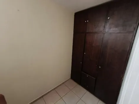 Alugar Apartamento / Padr&atilde;o em S&atilde;o Jos&eacute; do Rio Preto R$ 1.200,00 - Foto 5