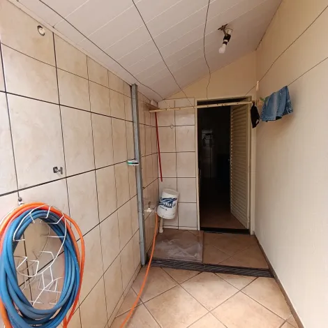 Alugar Casa / Padr&atilde;o em S&atilde;o Jos&eacute; do Rio Preto. apenas R$ 220.000,00