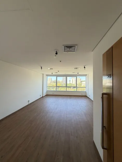 Alugar Comercial / Sala em S&atilde;o Jos&eacute; do Rio Preto R$ 3.000,00 - Foto 2