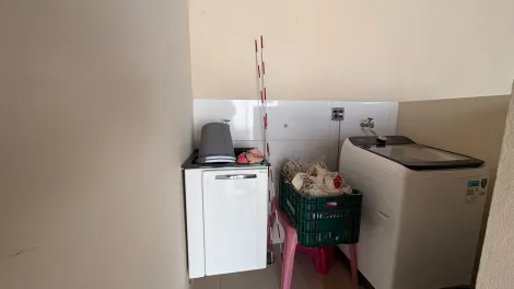 Comprar Casa / Padr&atilde;o em S&atilde;o Jos&eacute; do Rio Preto R$ 330.000,00 - Foto 34