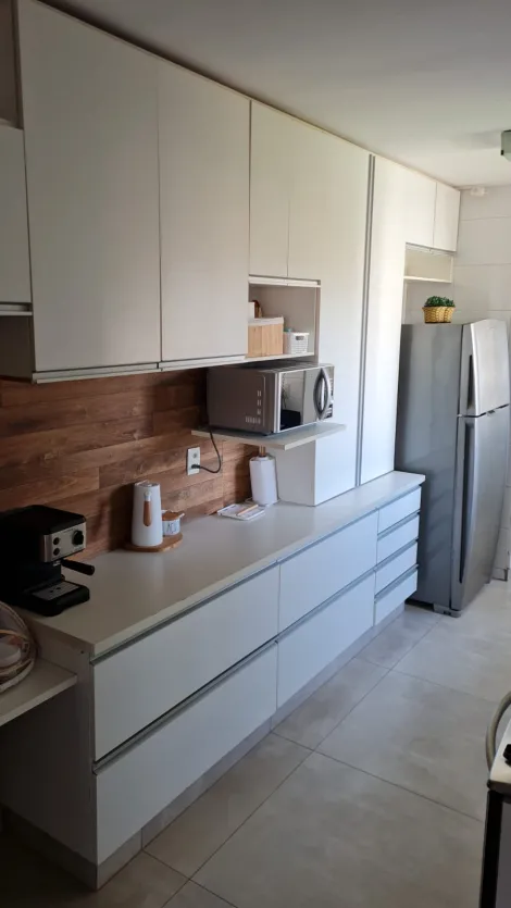 Alugar Apartamento / Padr&atilde;o em S&atilde;o Jos&eacute; do Rio Preto. apenas R$ 3.000,00