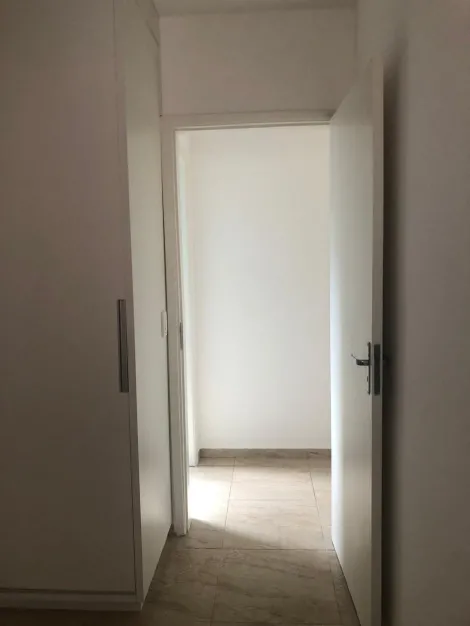 Comprar Apartamento / Padr&atilde;o em S&atilde;o Jos&eacute; do Rio Preto R$ 210.000,00 - Foto 3