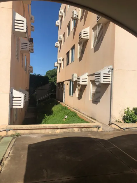 Comprar Apartamento / Padr&atilde;o em S&atilde;o Jos&eacute; do Rio Preto R$ 210.000,00 - Foto 11