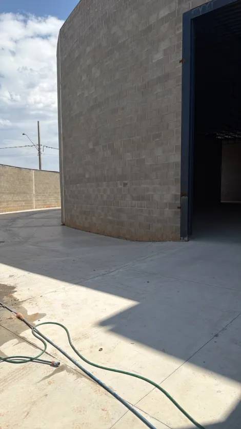 Alugar Comercial / Galp&otilde;es em S&atilde;o Jos&eacute; do Rio Preto R$ 20.000,00 - Foto 9