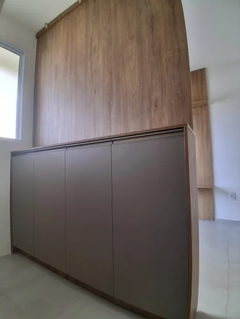 Alugar Apartamento / Padr&atilde;o em S&atilde;o Jos&eacute; do Rio Preto R$ 2.300,00 - Foto 5