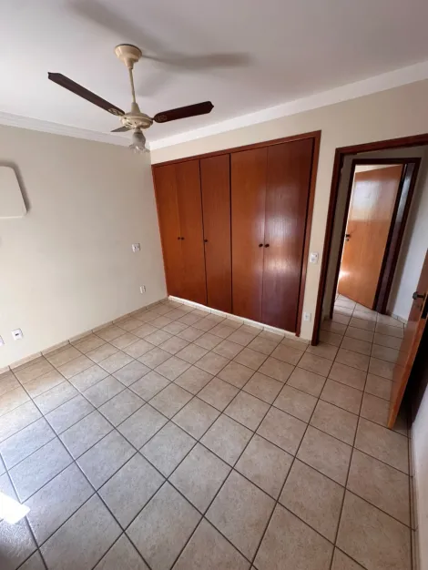 Alugar Apartamento / Padr&atilde;o em S&atilde;o Jos&eacute; do Rio Preto R$ 2.800,00 - Foto 6