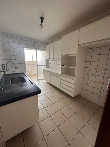 Alugar Apartamento / Padr&atilde;o em S&atilde;o Jos&eacute; do Rio Preto R$ 2.800,00 - Foto 4