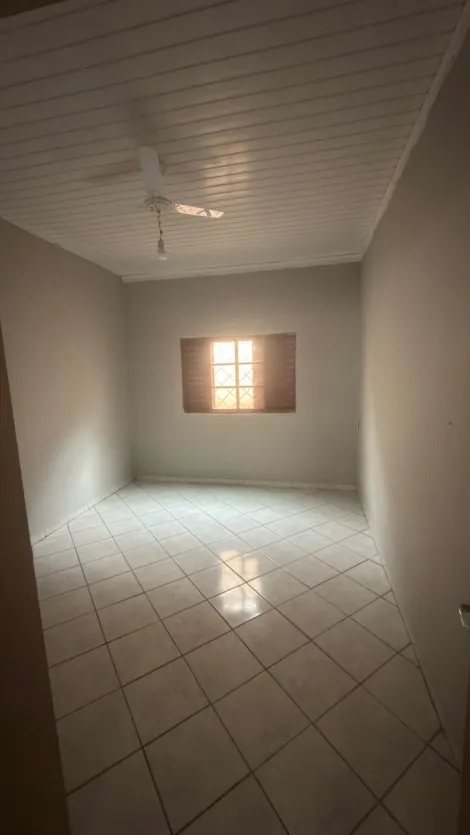 Alugar Casa / Padr&atilde;o em S&atilde;o Jos&eacute; do Rio Preto R$ 2.300,00 - Foto 9
