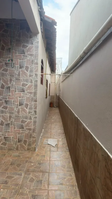 Alugar Casa / Padr&atilde;o em S&atilde;o Jos&eacute; do Rio Preto R$ 2.300,00 - Foto 18