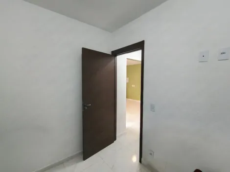 Alugar Apartamento / Padr&atilde;o em S&atilde;o Jos&eacute; do Rio Preto R$ 1.100,00 - Foto 8