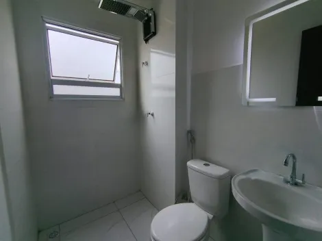 Alugar Apartamento / Padr&atilde;o em S&atilde;o Jos&eacute; do Rio Preto R$ 1.100,00 - Foto 7