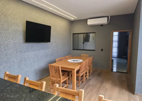 Comprar Casa / Padr&atilde;o em Mirassol R$ 587.000,00 - Foto 18