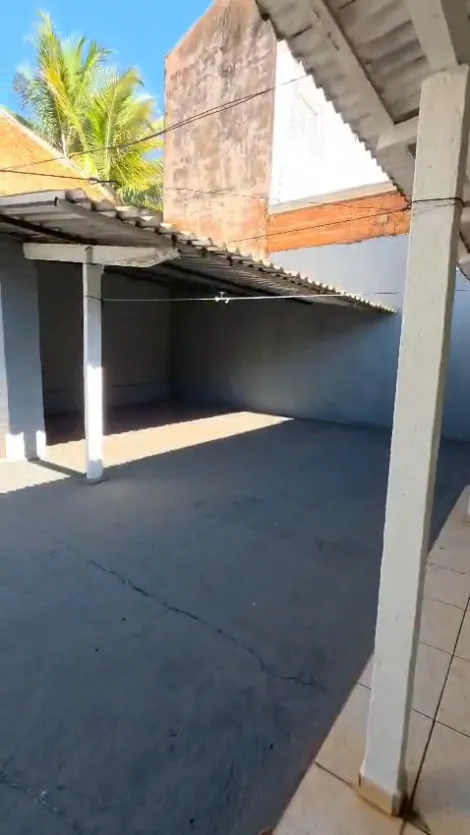 Alugar Casa / Padr&atilde;o em S&atilde;o Jos&eacute; do Rio Preto R$ 1.600,00 - Foto 3
