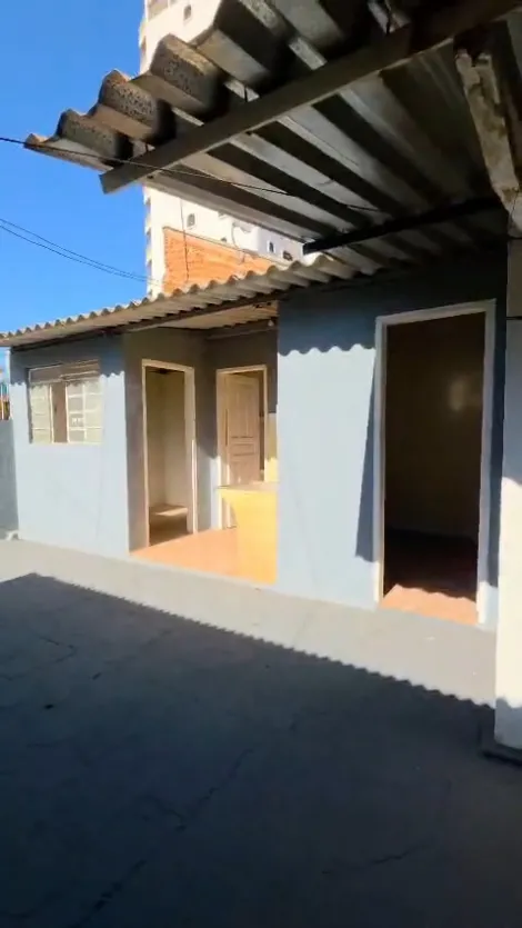 Alugar Casa / Padr&atilde;o em S&atilde;o Jos&eacute; do Rio Preto R$ 1.600,00 - Foto 7
