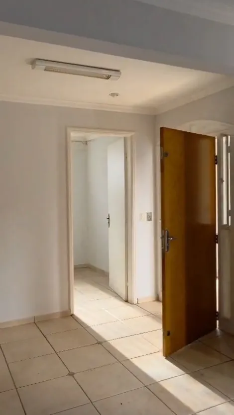 Alugar Casa / Padr&atilde;o em S&atilde;o Jos&eacute; do Rio Preto R$ 1.600,00 - Foto 19