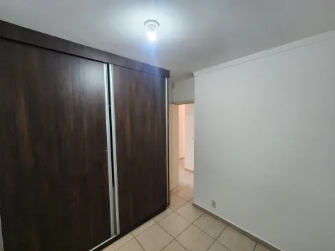 Alugar Apartamento / Padr&atilde;o em S&atilde;o Jos&eacute; do Rio Preto R$ 830,00 - Foto 12