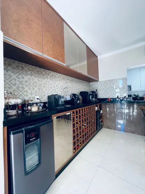 Bady Bassitt Condominio Jardim Botanico Casa Venda R$1.650.000,00 Condominio R$690,00 3 Dormitorios 2 Vagas Area do terreno 360.00m2 Area construida 210.00m2