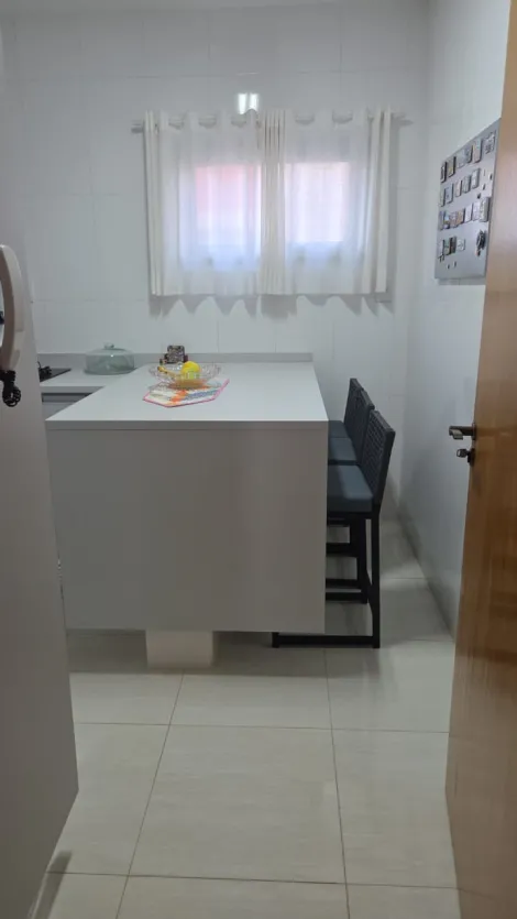 Comprar Apartamento / Padr&atilde;o em Ol&iacute;mpia R$ 330.000,00 - Foto 2