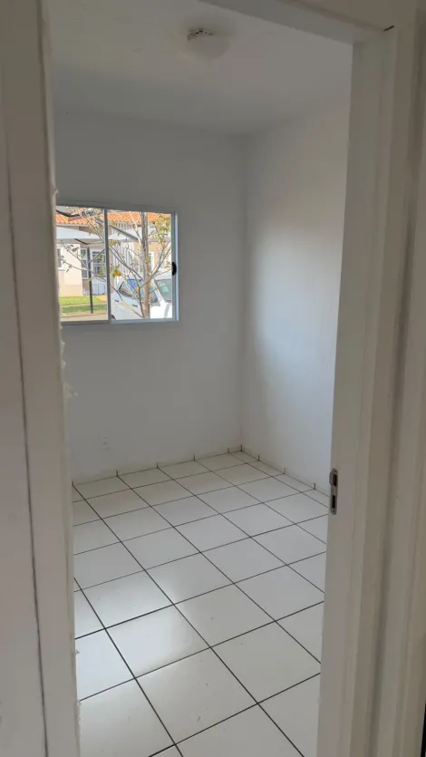 Alugar Casa / Condom&iacute;nio em Bady Bassitt R$ 850,00 - Foto 9