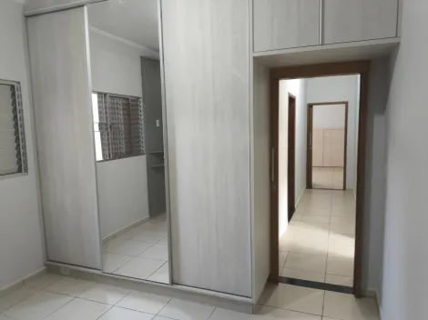 Comprar Casa / Padr&atilde;o em Ol&iacute;mpia R$ 790.000,00 - Foto 2