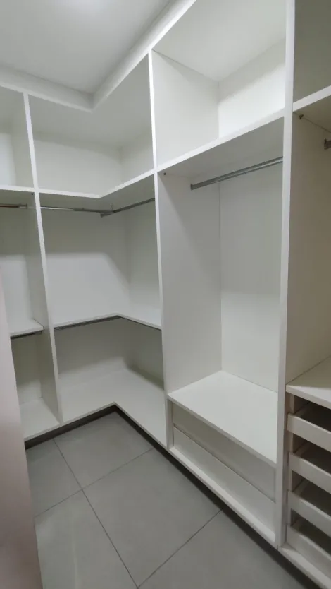 Comprar Casa / Padr&atilde;o em Ol&iacute;mpia R$ 980.000,00 - Foto 19