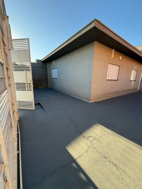 Comprar Casa / Padr&atilde;o em Bady Bassitt R$ 459.000,00 - Foto 17