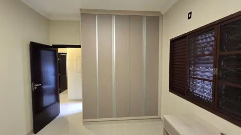 Alugar Casa / Padr&atilde;o em S&atilde;o Jos&eacute; do Rio Preto R$ 4.000,00 - Foto 17