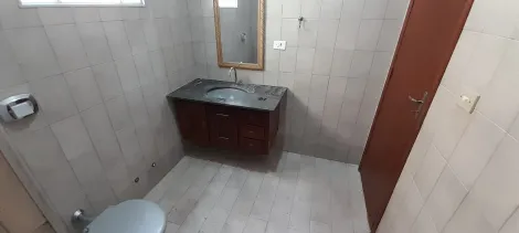 Alugar Casa / Padr&atilde;o em S&atilde;o Jos&eacute; do Rio Preto R$ 1.700,00 - Foto 10